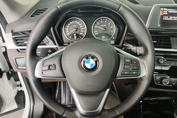 Used BMW X1 New Energy 2018 xDrive25Le Luxury Model Steering Wheel
