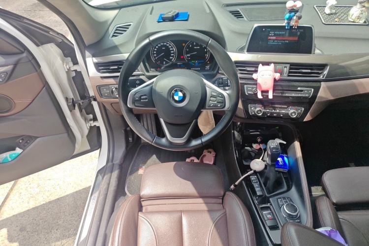 Used BMW X1 New Energy 2018 xDrive25Le Luxury Model Steering Wheel