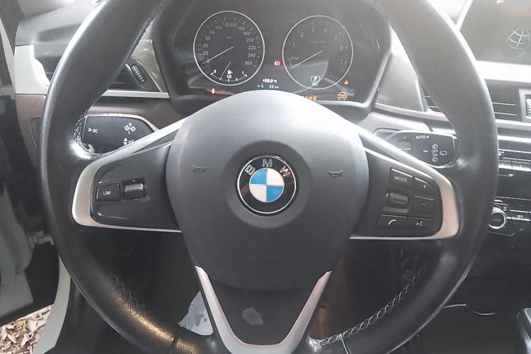 Used BMW X1 New Energy 2018 xDrive25Le Luxury Model Steering Wheel