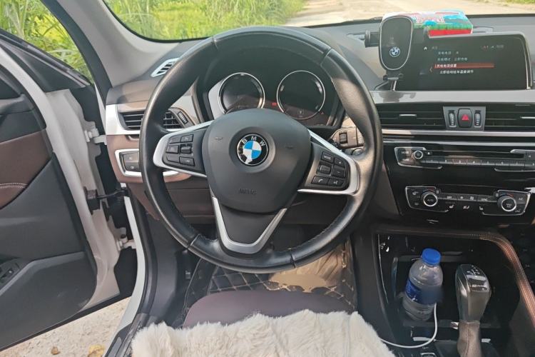 Used BMW X1 New Energy 2018 xDrive25Le Luxury Model Steering Wheel