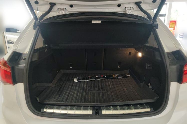 Used BMW X1 New Energy 2018 xDrive25Le Luxury Model Trunk