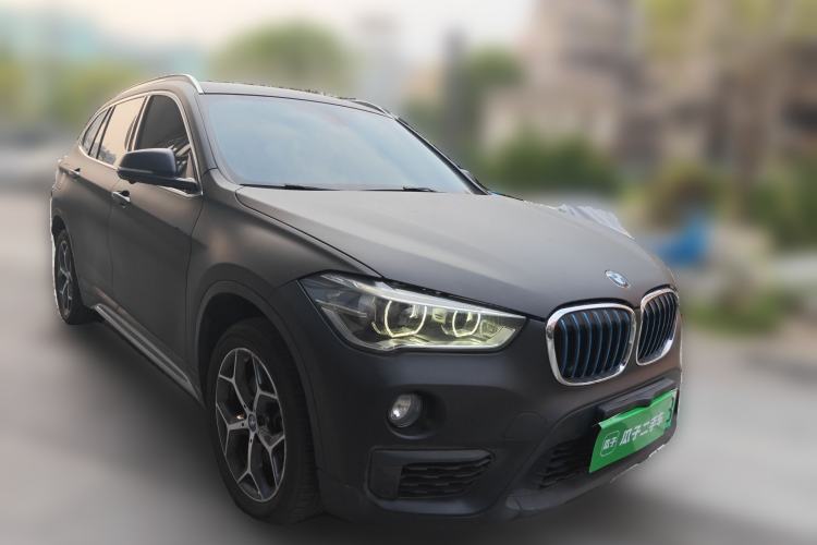 Used BMW X1 New Energy 2019 xDrive25Le Luxury Model Front Right 45 Deg