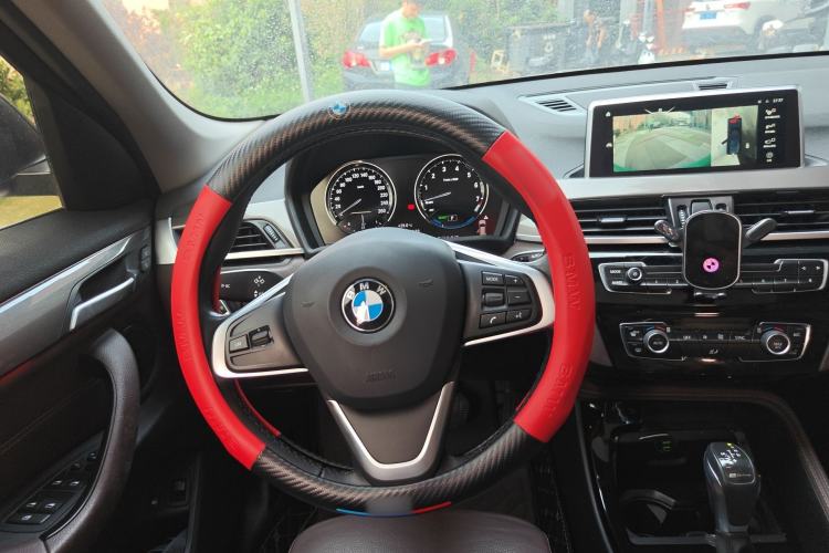 Used BMW X1 New Energy 2019 xDrive25Le Luxury Model Steering Wheel