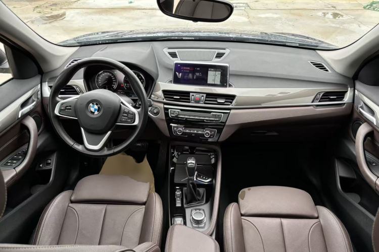 Used BMW X1 New Energy 2019 xDrive25Le Mileage Upgrade Version Center Console