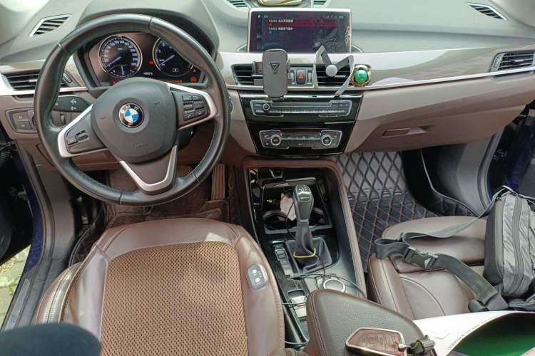 Used BMW X1 New Energy 2019 xDrive25Le Mileage Upgrade Version Center Console