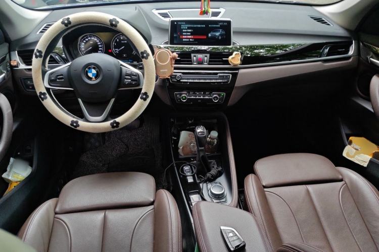 Used BMW X1 New Energy 2019 xDrive25Le Mileage Upgrade Version Center Console