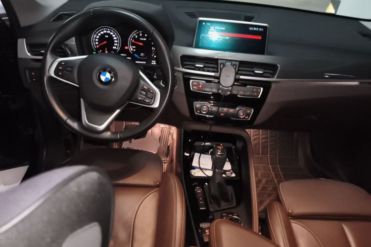 Used BMW X1 New Energy 2019 xDrive25Le Mileage Upgrade Version Center Console