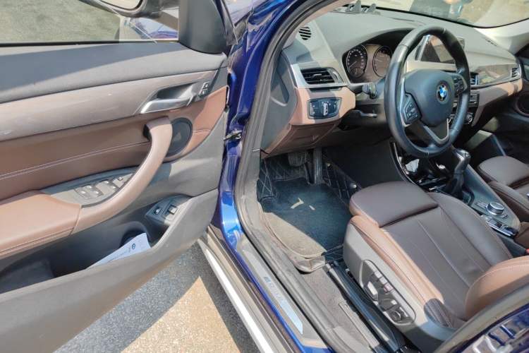 Used BMW X1 New Energy 2019 xDrive25Le Luxury Model Driver Seat