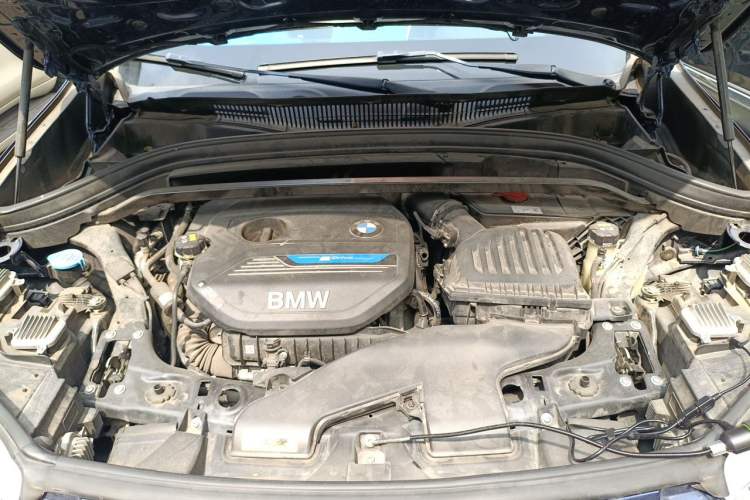 Used BMW X1 New Energy 2019 xDrive25Le Mileage Upgrade Version Engine Bay