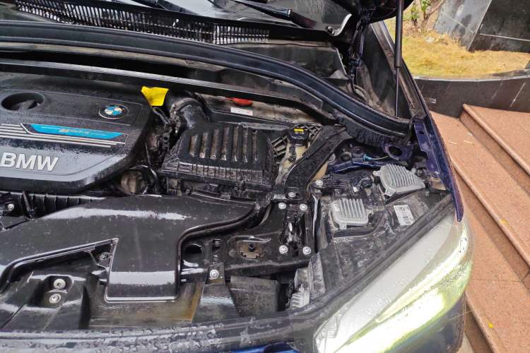 Used BMW X1 New Energy 2019 xDrive25Le Luxury Model Engine Bay Left