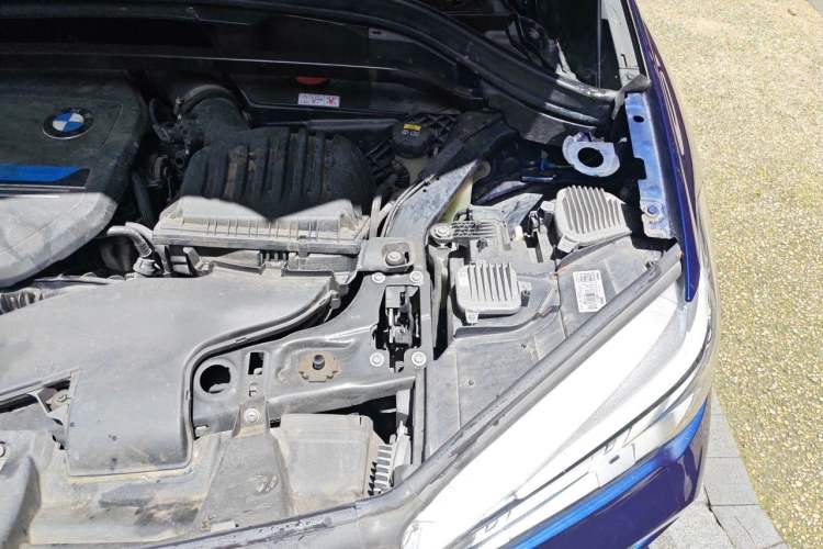 Used BMW X1 New Energy 2019 xDrive25Le Mileage Upgrade Version Engine Bay Left