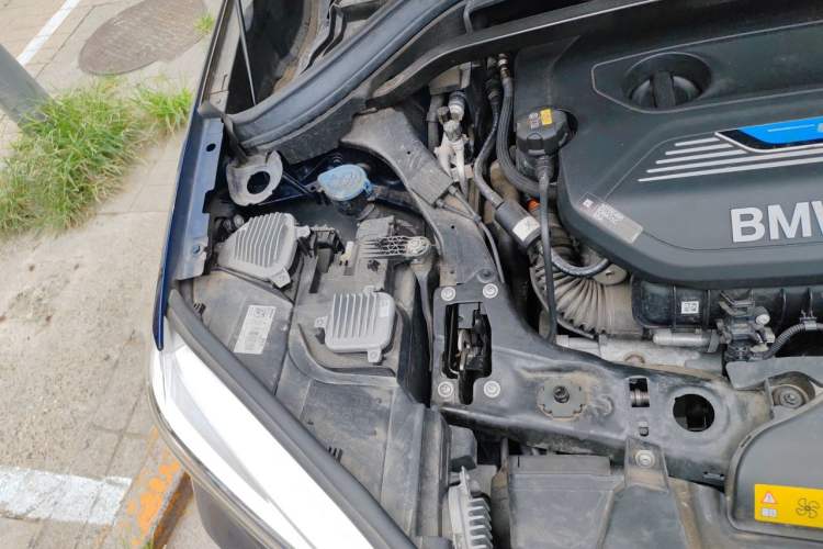 Used BMW X1 New Energy 2019 xDrive25Le Luxury Model Engine Bay Right