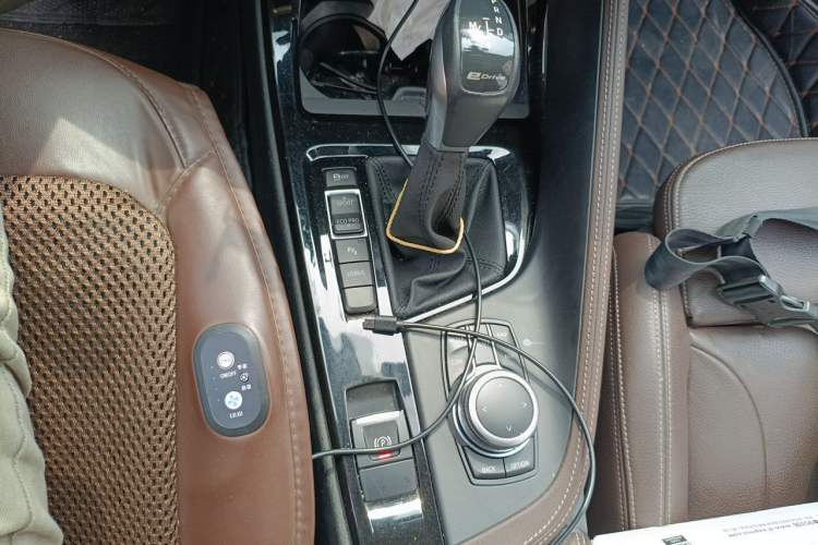Used BMW X1 New Energy 2019 xDrive25Le Mileage Upgrade Version Gear Lever