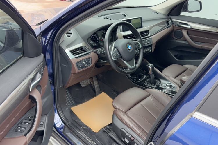 Used BMW X1 New Energy 2019 xDrive25Le Luxury Model Interior 12