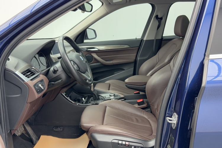 Used BMW X1 New Energy 2019 xDrive25Le Luxury Model Interior 13