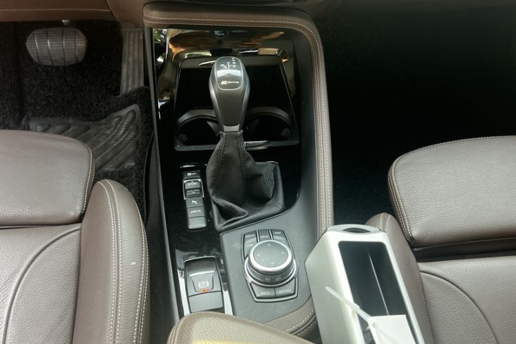 Used BMW X1 New Energy 2019 xDrive25Le Luxury Model Interior 3
