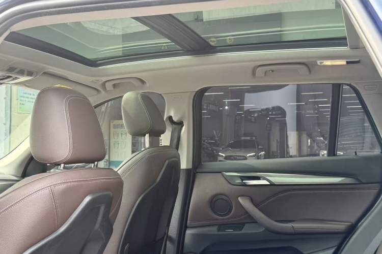 Used BMW X1 New Energy 2019 xDrive25Le Luxury Model Interior 7
