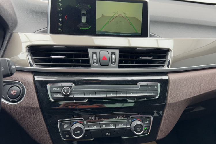 Used BMW X1 New Energy 2019 xDrive25Le Luxury Model Interior 7