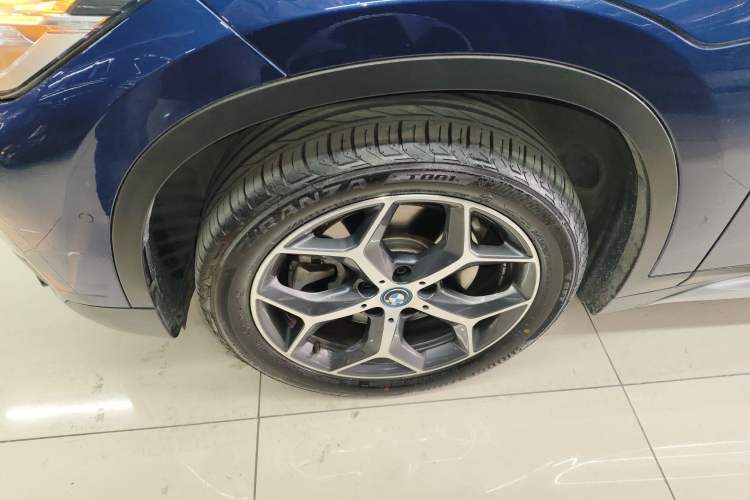 Used BMW X1 New Energy 2019 xDrive25Le Luxury Model Left Front Wheel Hub