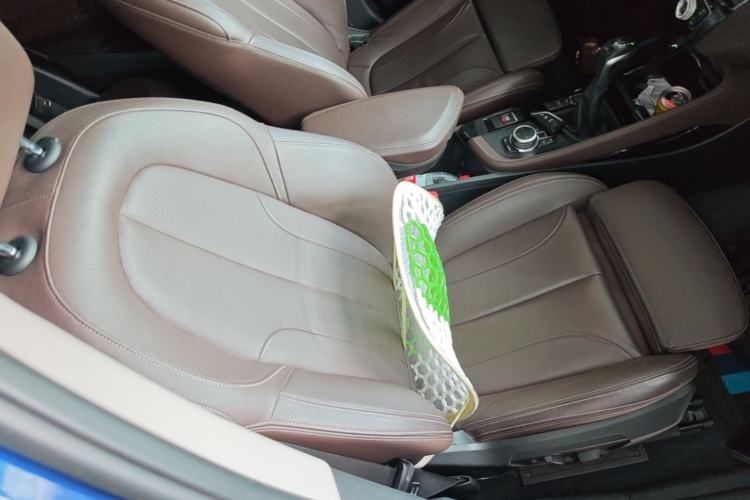 Used BMW X1 New Energy 2019 xDrive25Le Mileage Upgrade Version Right Front Seat
