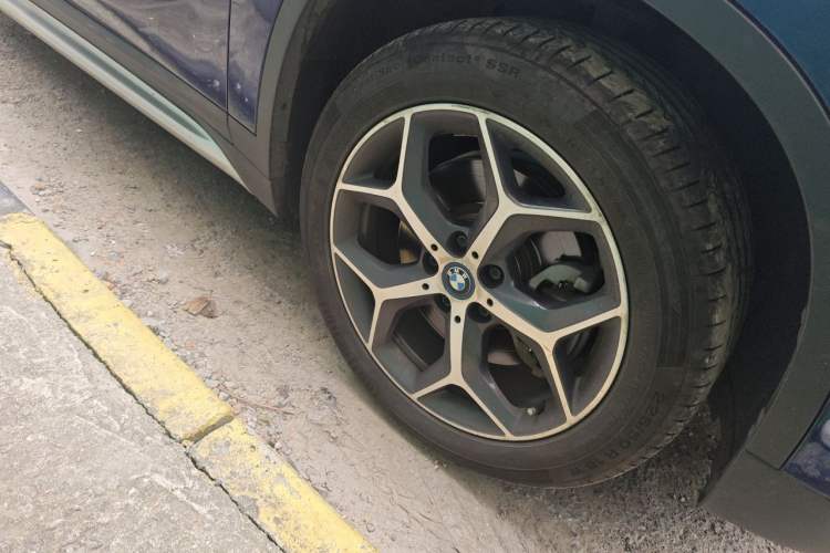 Used BMW X1 New Energy 2019 xDrive25Le Luxury Model Right Front Wheel Hub