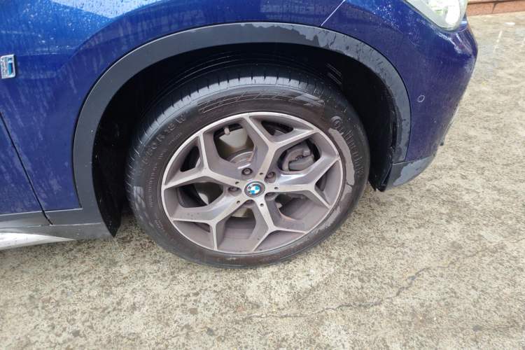 Used BMW X1 New Energy 2019 xDrive25Le Luxury Model Right Front Wheel Hub
