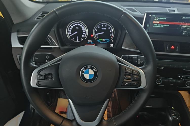 Used BMW X1 New Energy 2019 xDrive25Le Mileage Upgrade Version Steering Wheel