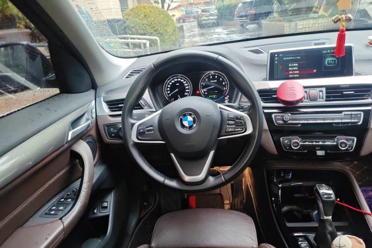 Used BMW X1 New Energy 2019 xDrive25Le Luxury Model Steering Wheel