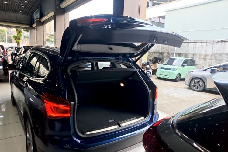 Used BMW X1 New Energy 2019 xDrive25Le Mileage Upgrade Version Trunk