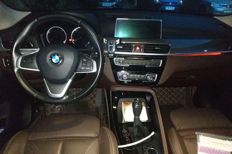 Used BMW X1 New Energy 2019 xDrive25Le Mileage Upgrade Version Center Console