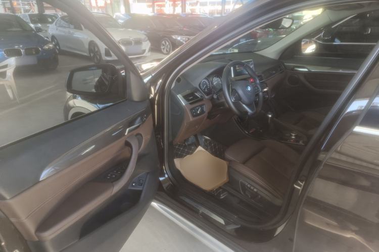 Used BMW X1 New Energy 2019 xDrive25Le Luxury Model Driver Seat