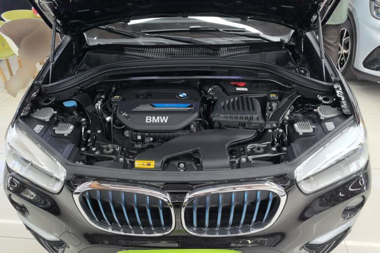 Used BMW X1 New Energy 2019 xDrive25Le Mileage Upgrade Version Engine Bay