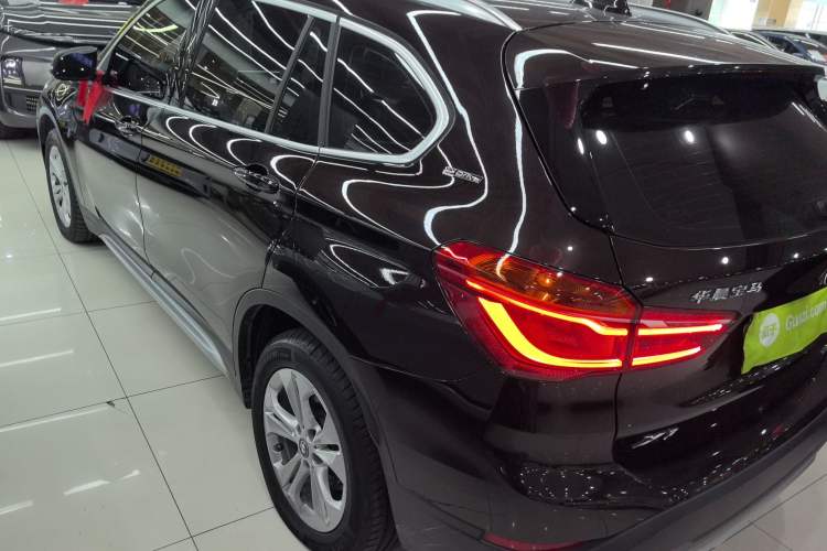 Used BMW X1 New Energy 2019 xDrive25Le Mileage Upgrade Version Exterior 3
