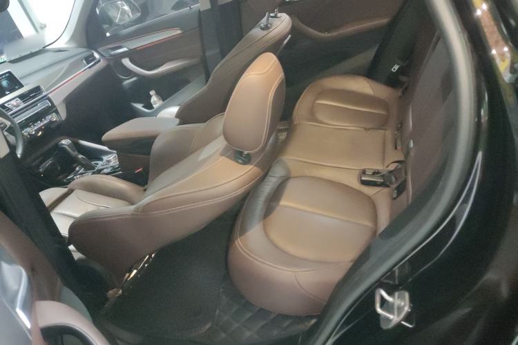 Used BMW X1 New Energy 2019 xDrive25Le Mileage Upgrade Version Interior 4