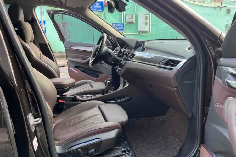 Used BMW X1 New Energy 2019 xDrive25Le Luxury Model Interior 5