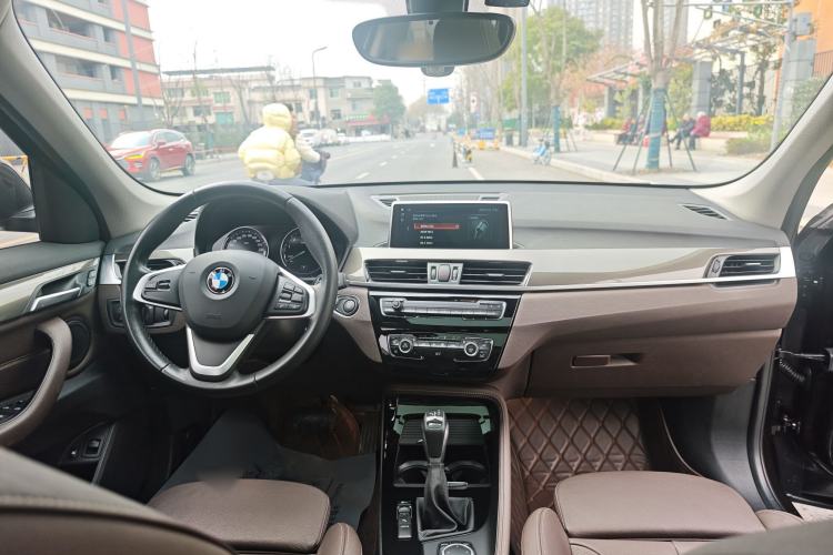 Used BMW X1 New Energy 2019 xDrive25Le Mileage Upgrade Version Interior 7