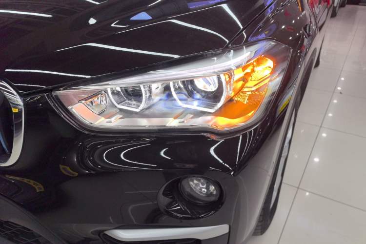 Used BMW X1 New Energy 2019 xDrive25Le Mileage Upgrade Version Left Front Headlight
