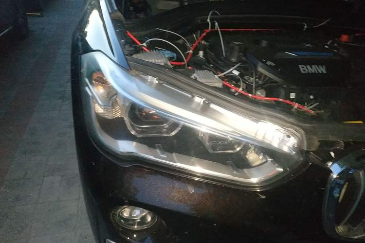 Used BMW X1 New Energy 2019 xDrive25Le Mileage Upgrade Version Right Front Headlight