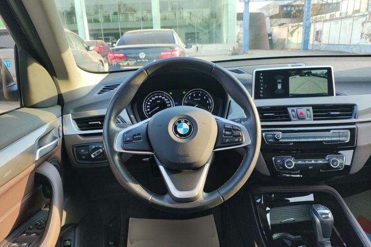 Used BMW X1 New Energy 2019 xDrive25Le Mileage Upgrade Version Steering Wheel