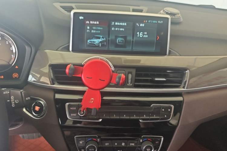 Used BMW X1 New Energy 2019 xDrive25Le Mileage Upgrade Version Audio And AC Panel