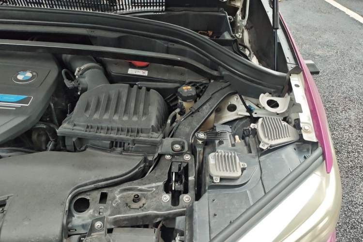 Used BMW X1 New Energy 2019 xDrive25Le Luxury Model Engine Bay Left