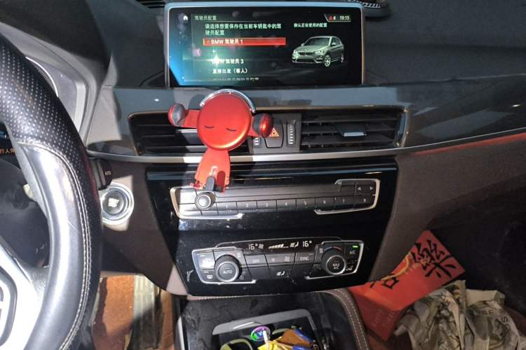Used BMW X1 New Energy 2019 xDrive25Le Mileage Upgrade Version Audio And AC Panel