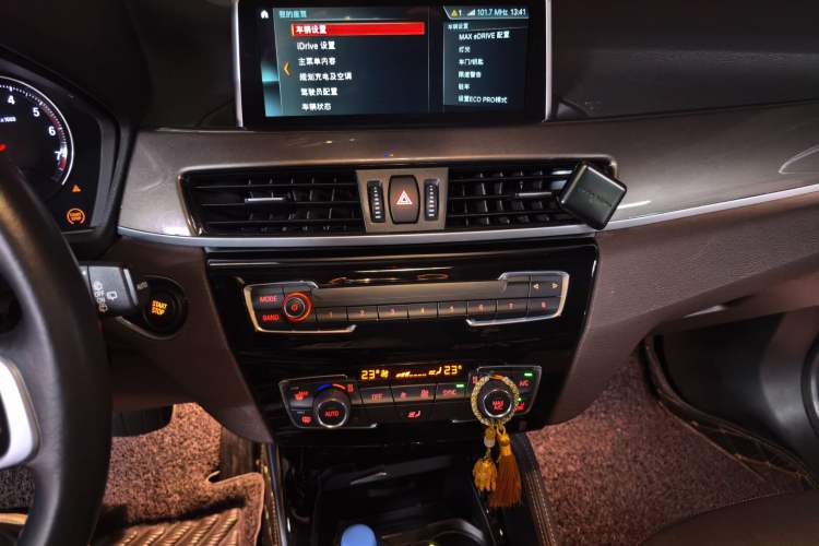 Used BMW X1 New Energy 2019 xDrive25Le Luxury Model Audio And AC Panel
