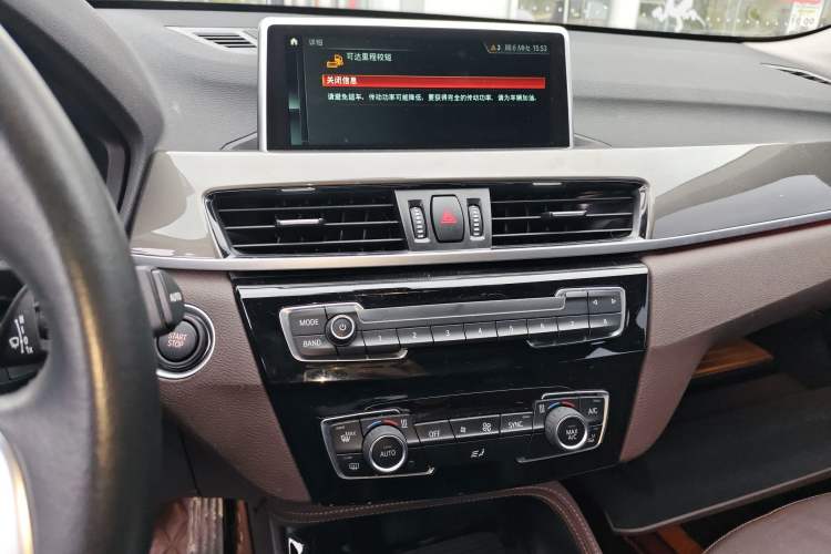 Used BMW X1 New Energy 2019 xDrive25Le Mileage Upgrade Version Audio And AC Panel