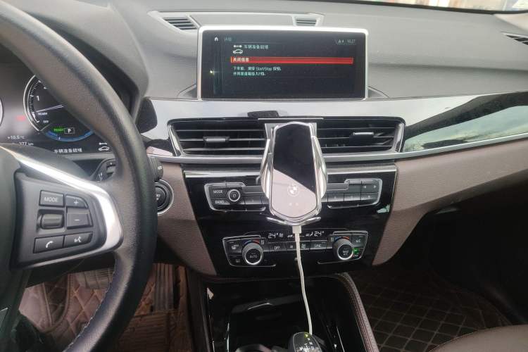 Used BMW X1 New Energy 2019 xDrive25Le Mileage Upgrade Version Audio And AC Panel