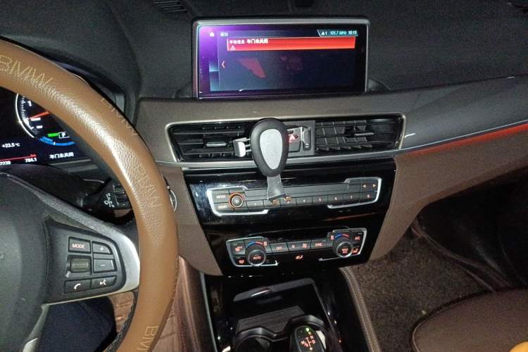 Used BMW X1 New Energy 2019 xDrive25Le Luxury Model Audio And AC Panel