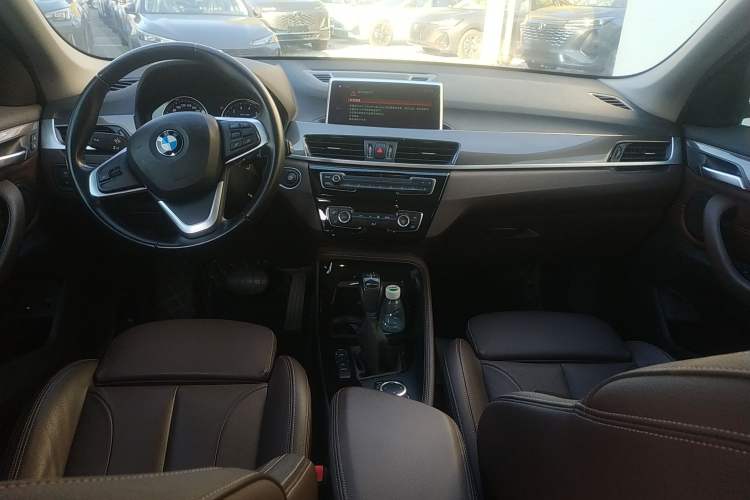 Used BMW X1 New Energy 2019 xDrive25Le Mileage Upgrade Version Center Console