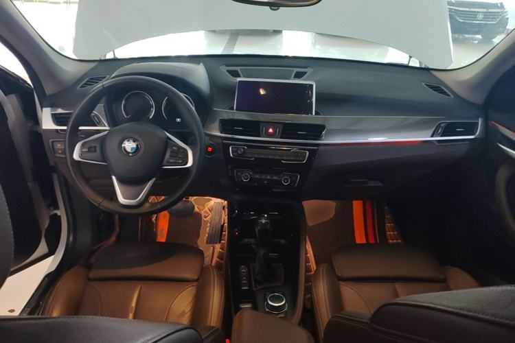 Used BMW X1 New Energy 2019 xDrive25Le Mileage Upgrade Version Center Console