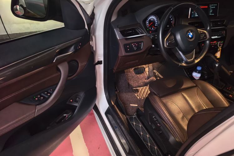 Used BMW X1 New Energy 2019 xDrive25Le Luxury Model Driver Seat