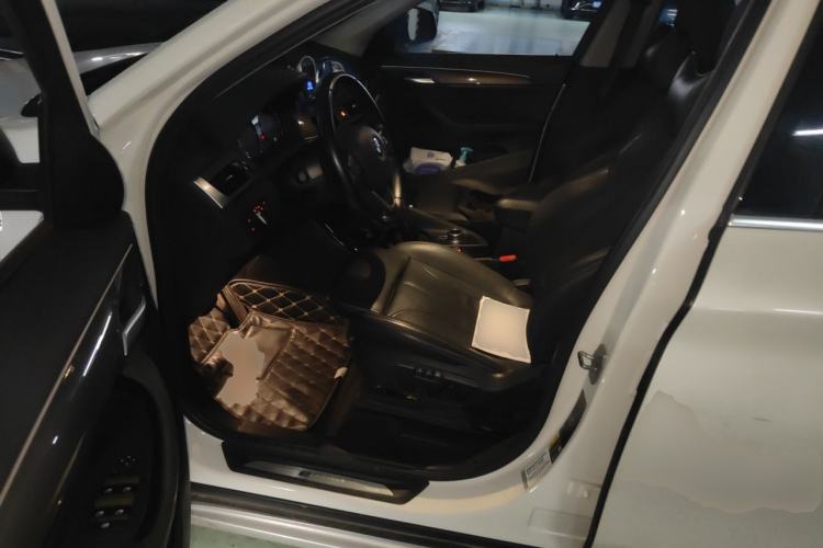 Used BMW X1 New Energy 2019 xDrive25Le Mileage Upgrade Version Driver Seat